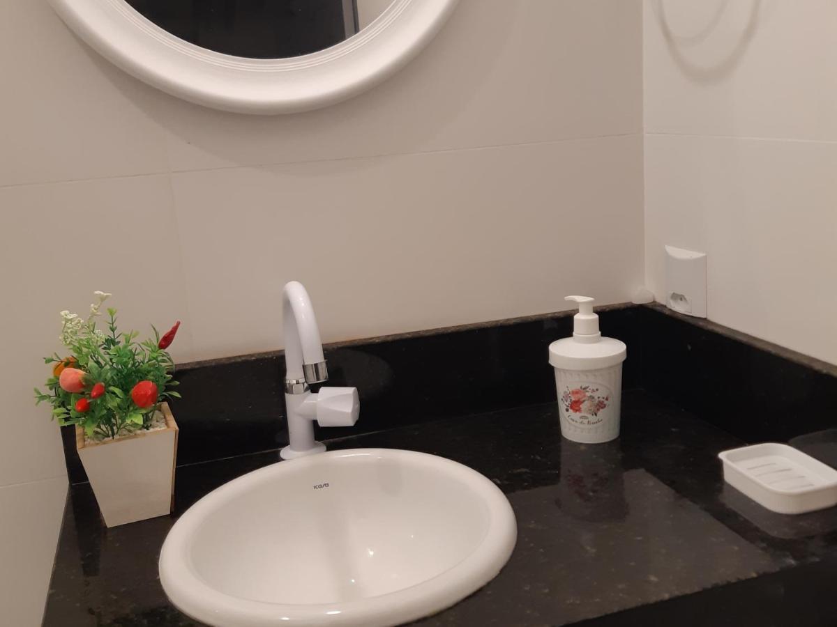 Apartamento 103 Novo 100 Mts Da Praia Espanha Residence フロリアノポリス エクステリア 写真