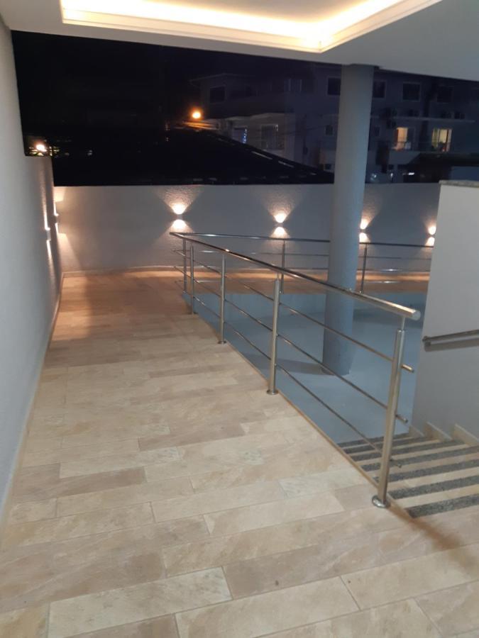 Apartamento 103 Novo 100 Mts Da Praia Espanha Residence フロリアノポリス エクステリア 写真